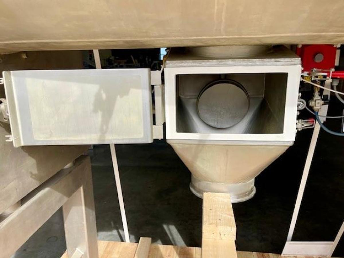 Used KEK Kemutec 1000HE ribbon blade mixer