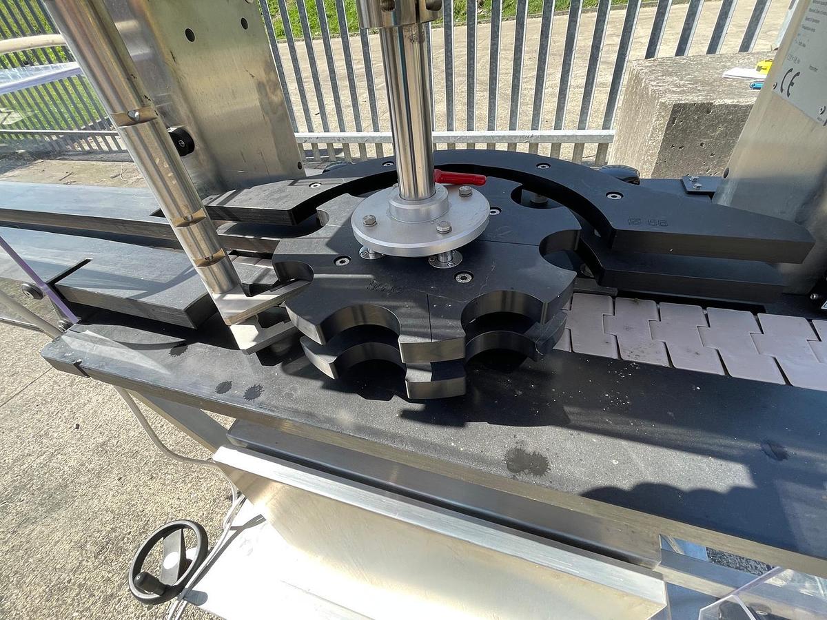 Used OCS Model HC-1S Checkweigher