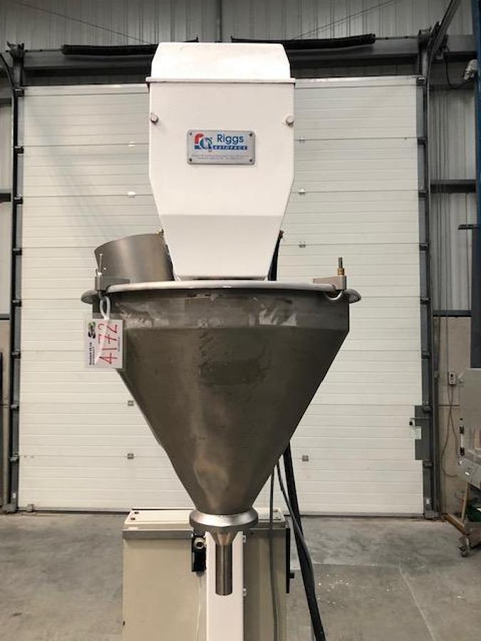 Used Riggs Autopack Powder Filling Machine