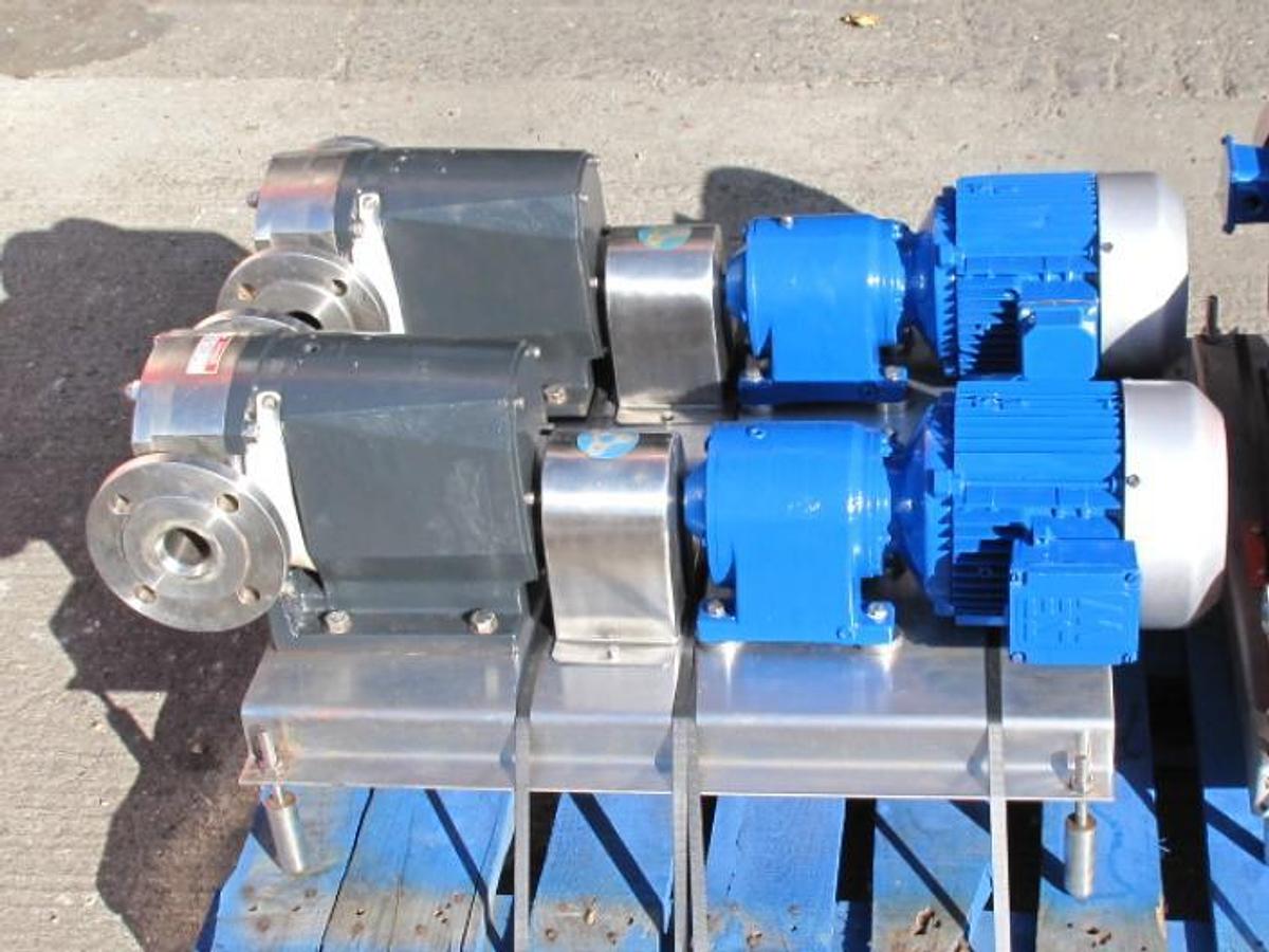 Used SSP T2 positive displacement pump