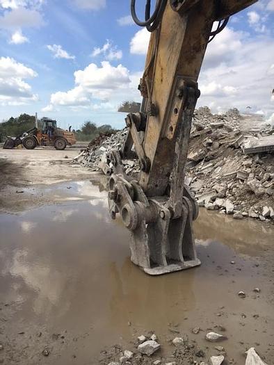 Used 1996 CAT 235D Excavator