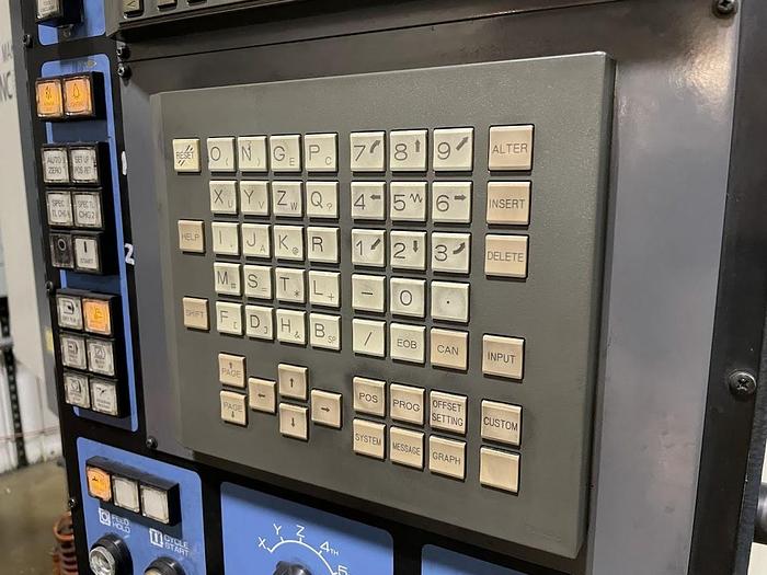 Used 2000 Makino SNC64 CNC Vertical Machining Center