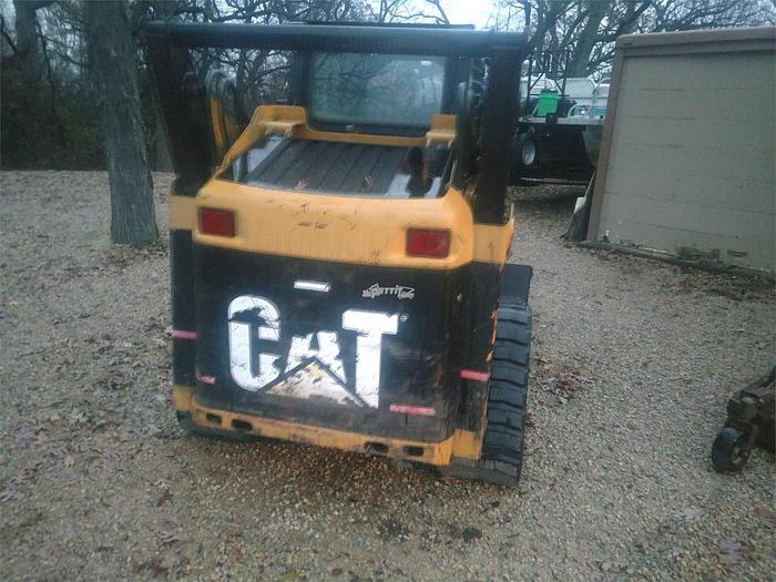 Used 2006 CATERPILLAR 257B