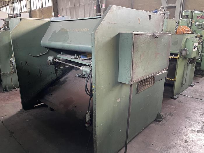 Discrete Cesoia a Ghigliottina Meccanica VIMAR 208