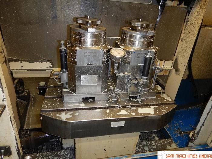 Used Daewoo DMV 400 Twin Pallet VMC - 2000