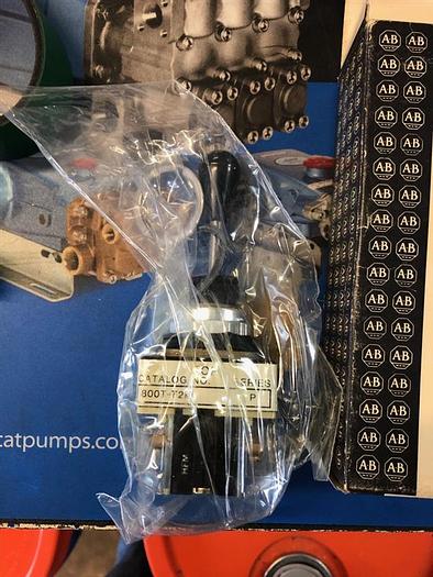 2-Way Maintain Toggle Switch - 800T-T2MB21