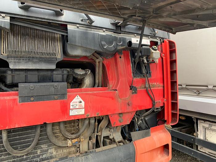 Used 2001 DAF 95 xf 430 euro 3 manual