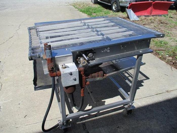 Used Stein Conveyor; Wirebelt; 34"Wx4'L