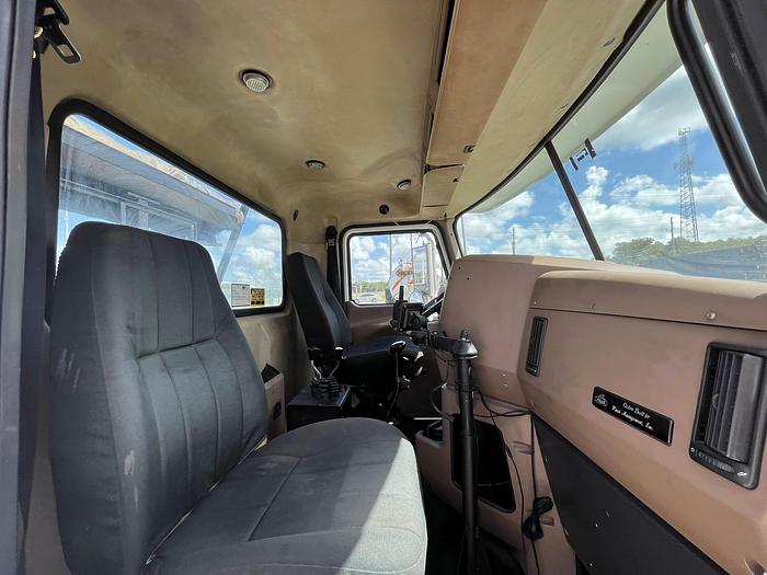 Used 2007 MACK CV713 Granite Roll-Off Truck