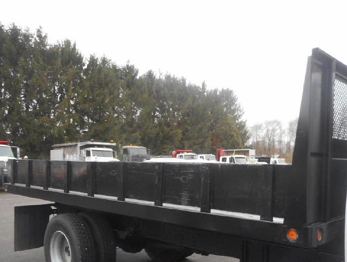 Used 18ft. Omaha Standard Dumping flatbed