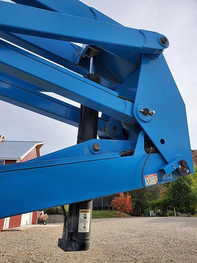 Used 2014 Genie Z60/34 Articulated Boom Lift ** 747 Hrs **
