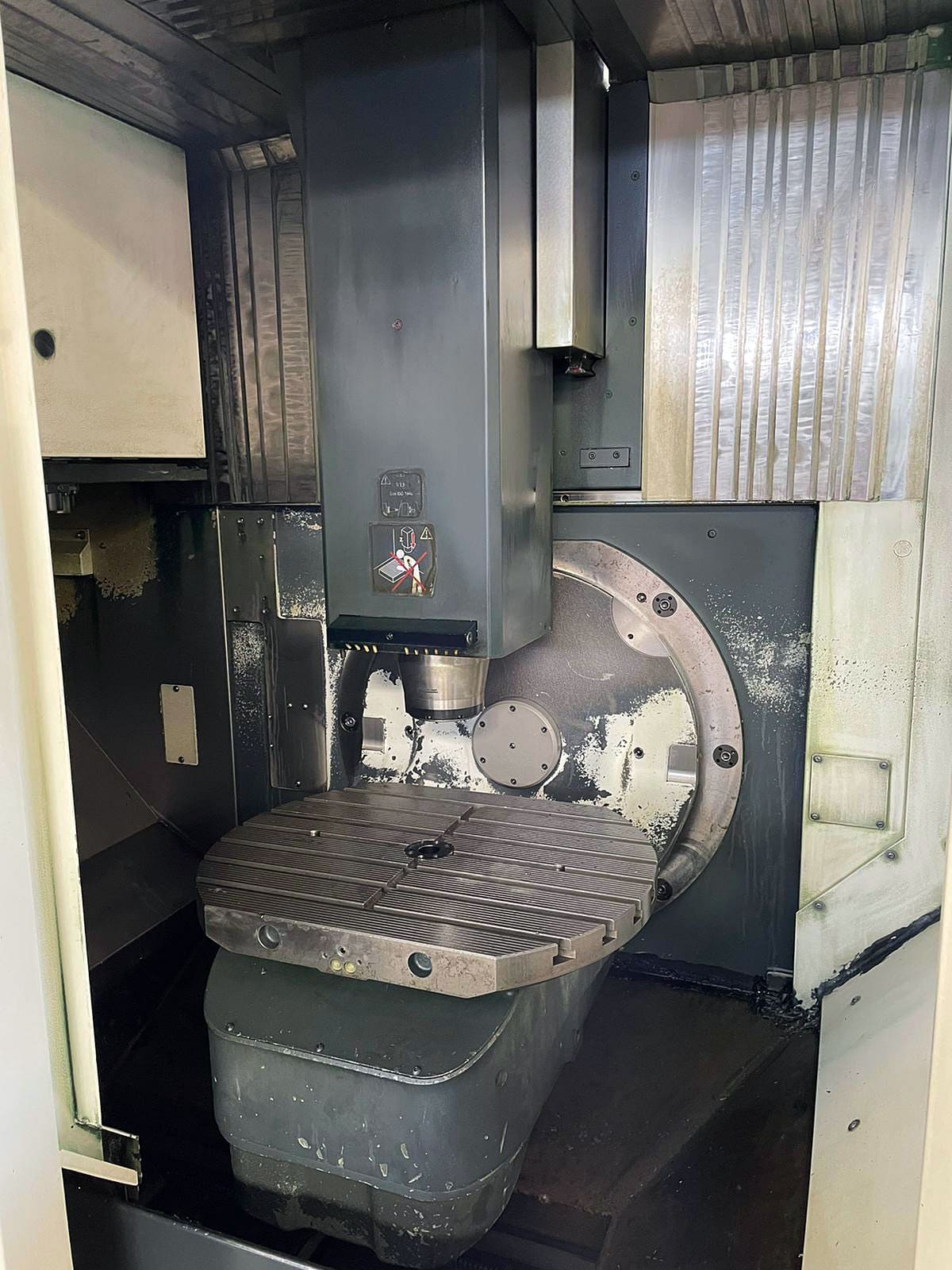 Used DMG Gildemeister DMU 50 - CNC Vertical machining center - 2013