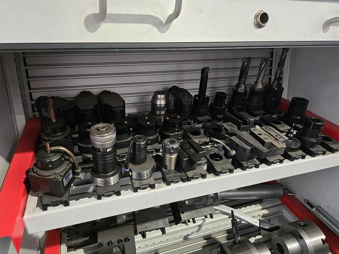 Gebruikt 2018 Hurco TMM8i