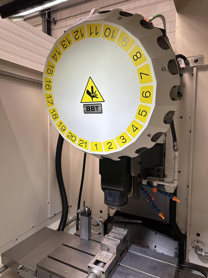 Gebruikt FANUC Robodrill D21MiA5