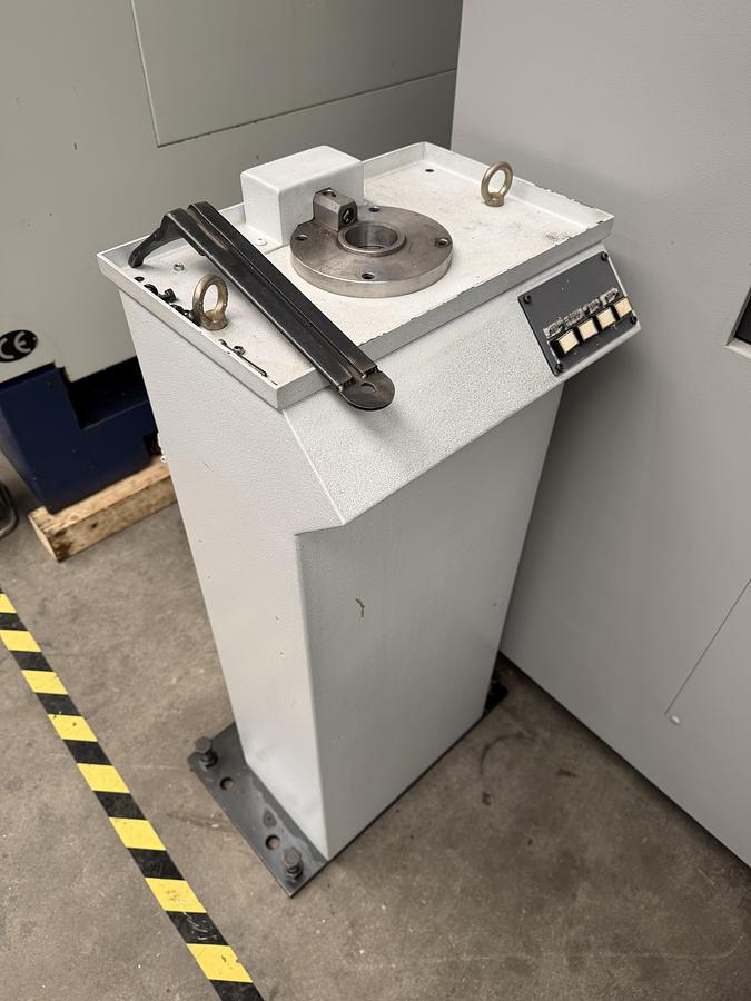 Gebruikt Mori Seiki NMV5000 DCG (2)