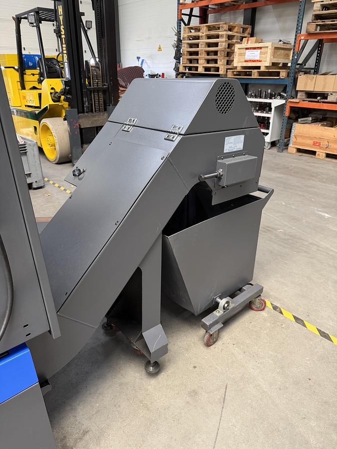 Gebruikt HWACHEON HI-TECH 200BL