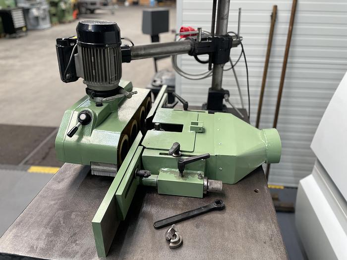 Gebruikt Vertongen bovenfrees T-50