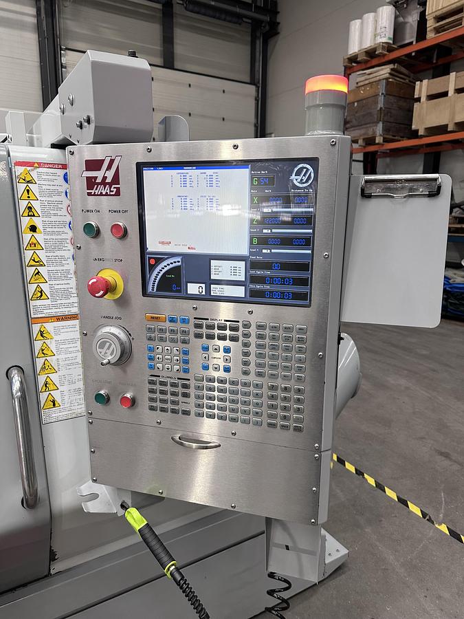 Gebruikt HAAS TL-15HE