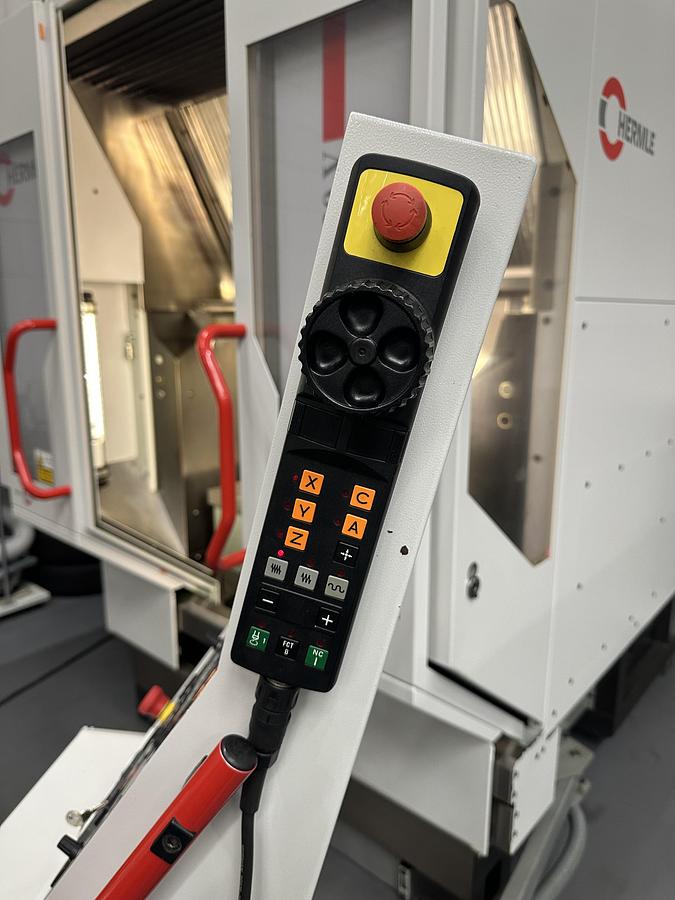 Gebruikt HERMLE C30 V (HSC - 40.000 RPM)