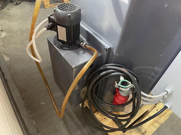 Gebruikt O.M.N. komslijper