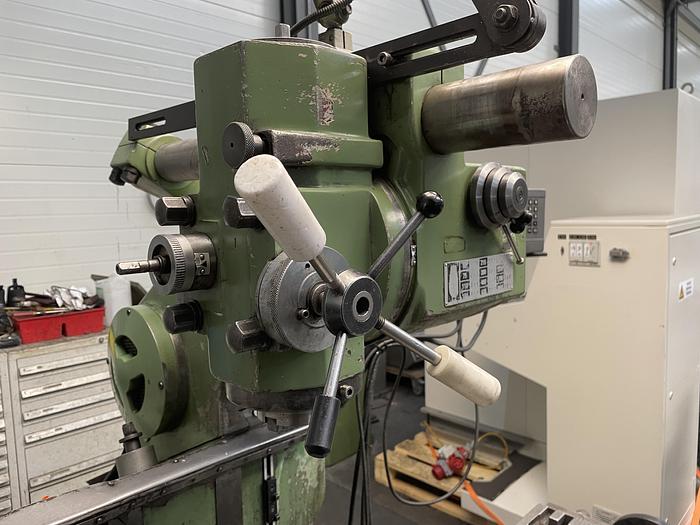 Gebruikt Abene VHF-300