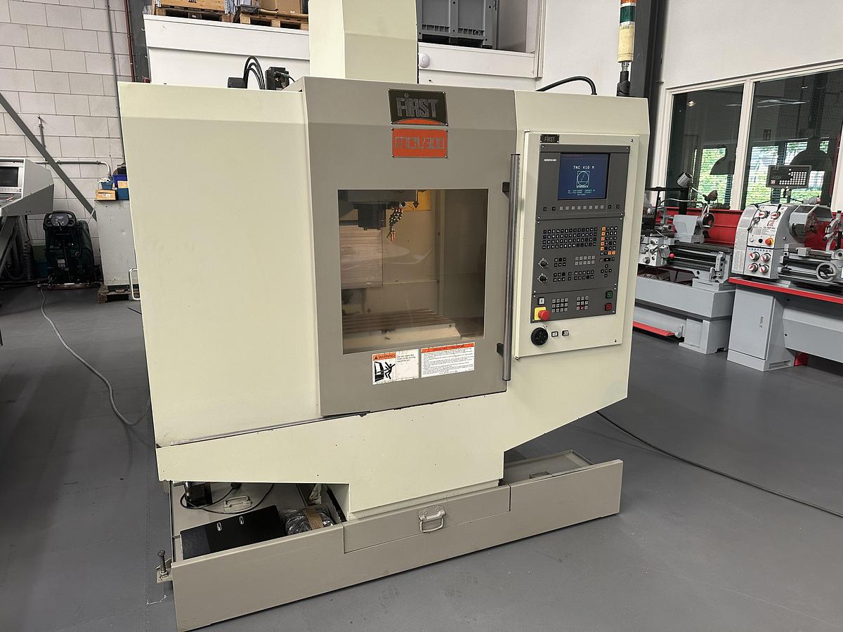 Gebruikt First MCV 300