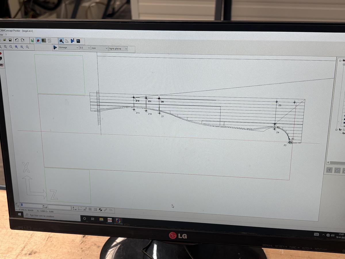 Gebruikt Emco ConcepTurn 105