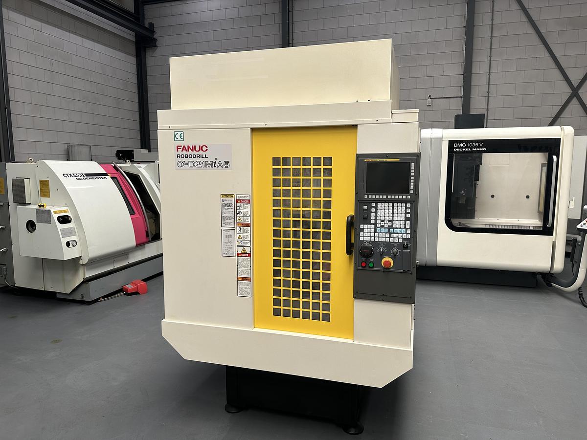 Gebruikt FANUC Robodrill D21MiA5