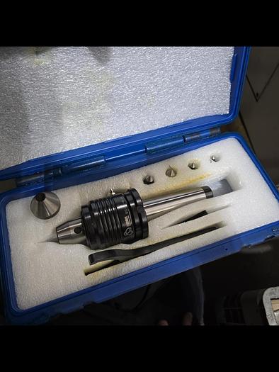 Gebruikt 2018 Hurco TMM8i