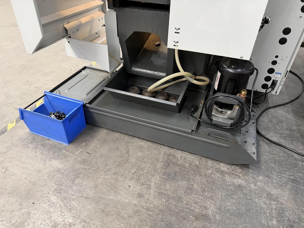 Gebruikt HAAS TL-1