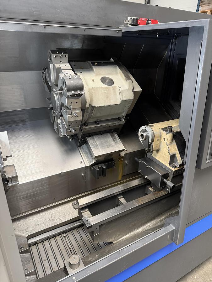 Gebruikt HWACHEON HI-TECH 200BL