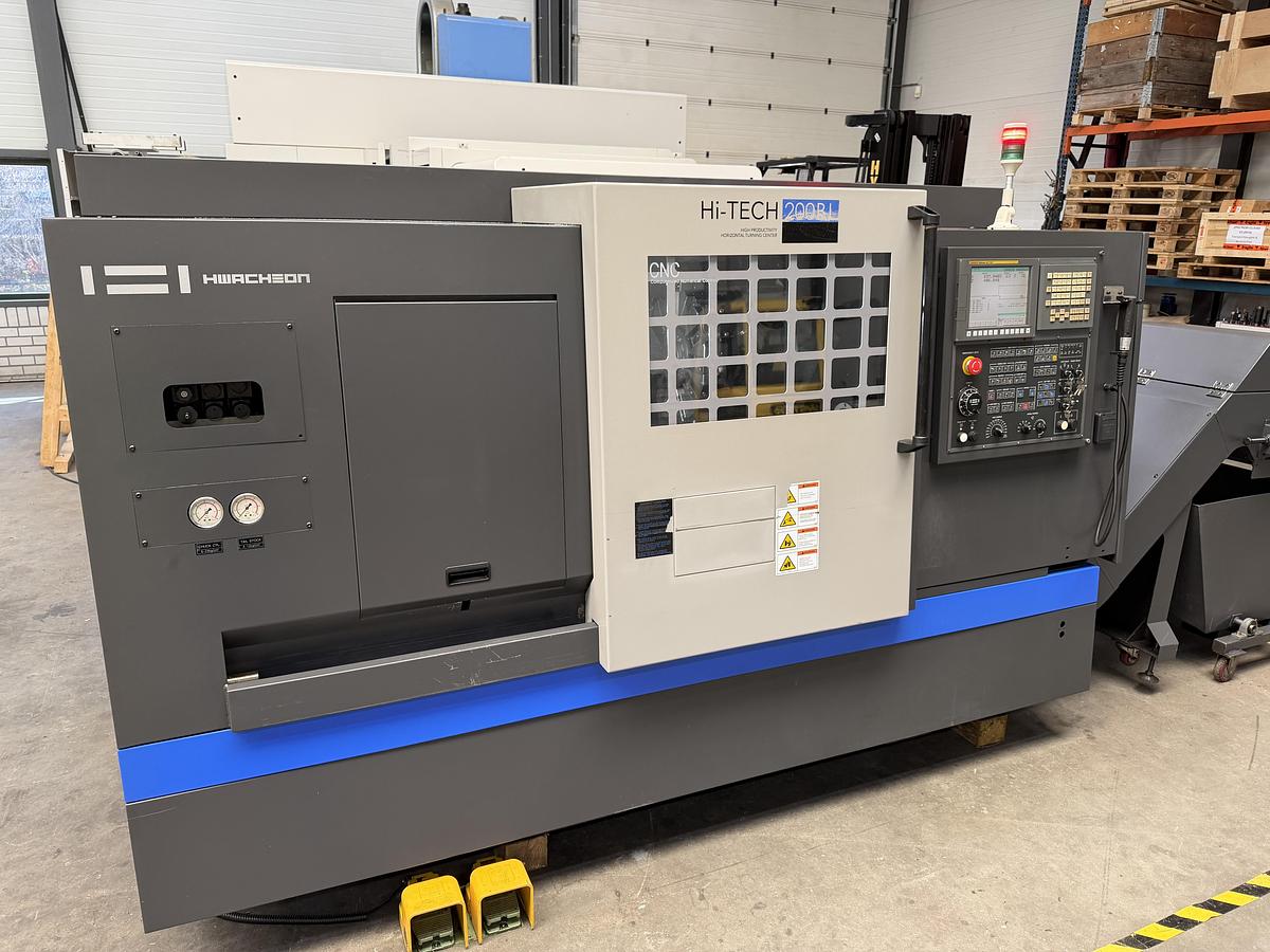 Gebruikt HWACHEON HI-TECH 200BL