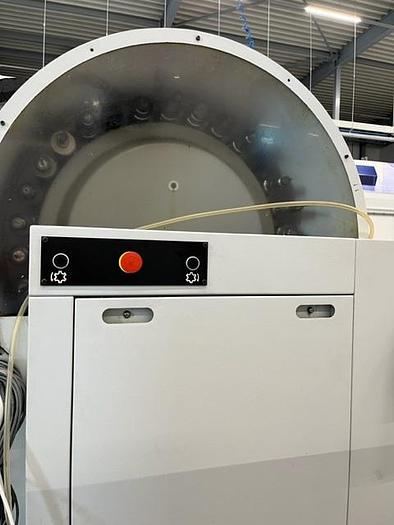 Gebruikt 2001 Bridgeport VMC 600