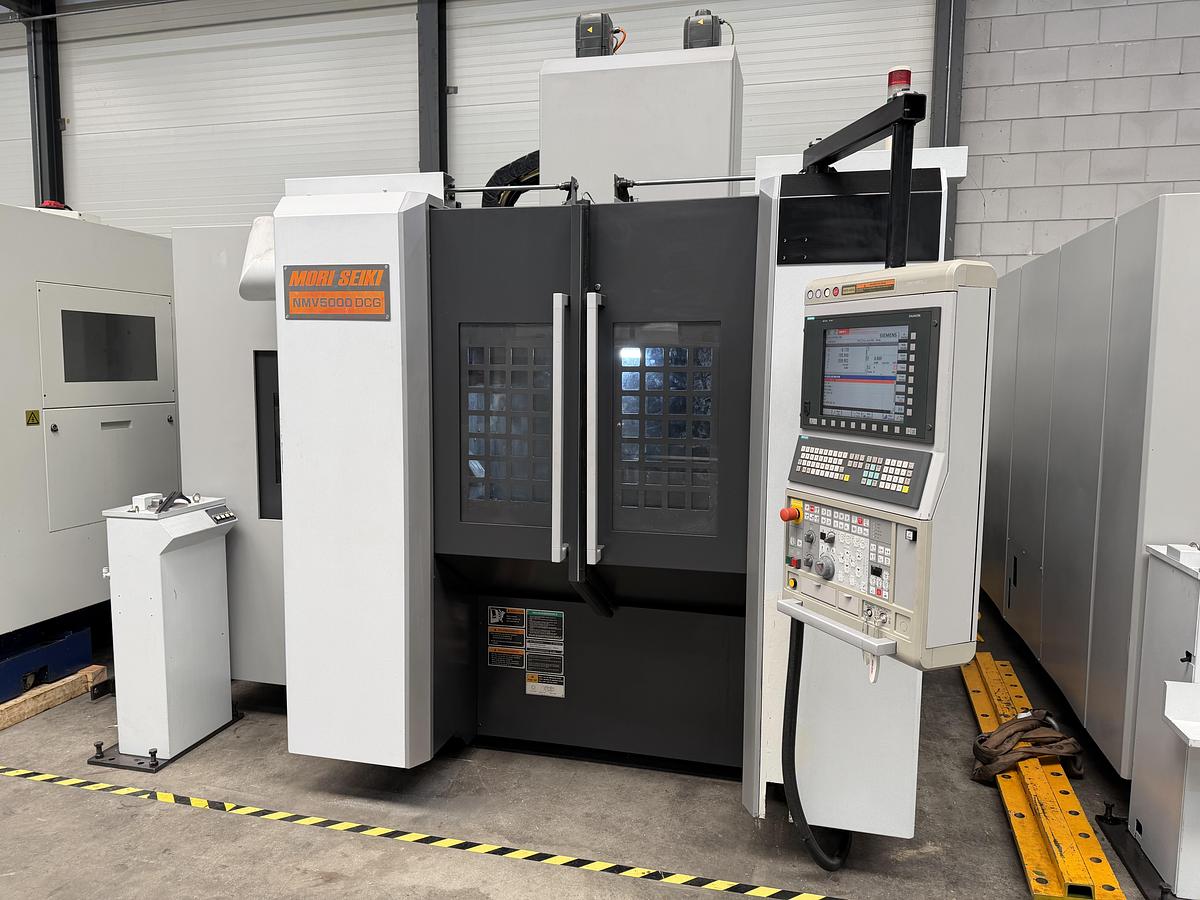 Gebruikt Mori Seiki NMV5000 DCG (2)