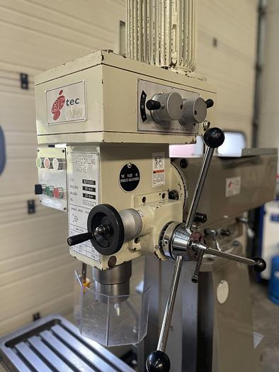 Gebruikt BF-Tec ZX7550CW