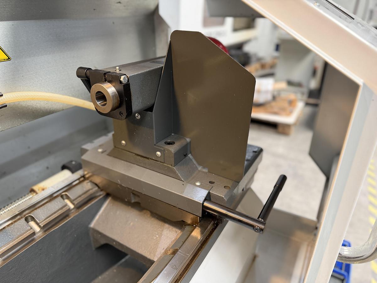 Gebruikt HAAS TL-1