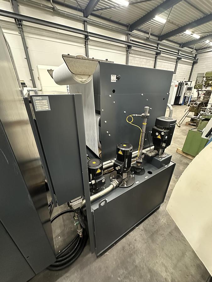 Gebruikt DMG DMC 835 V