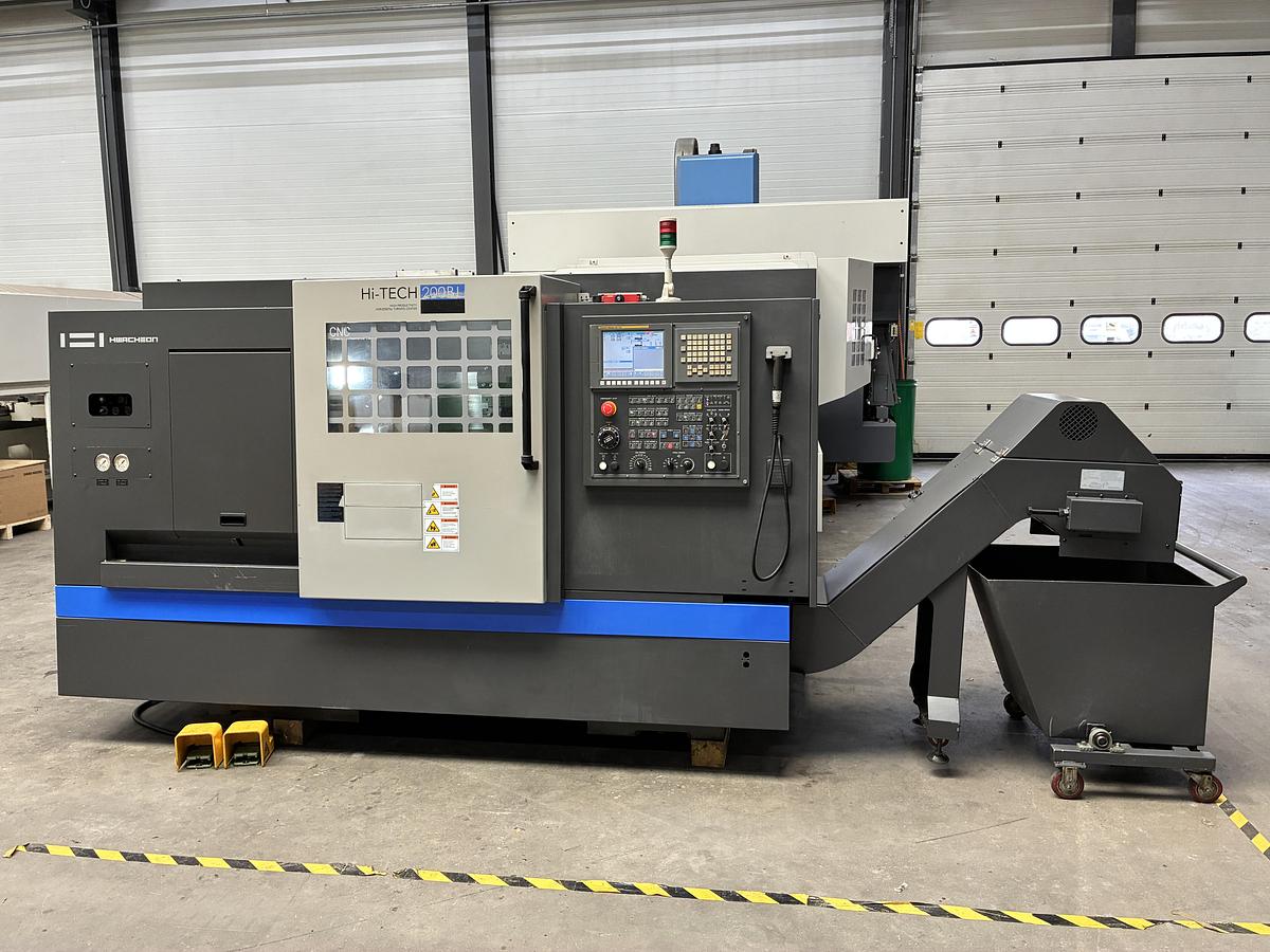 Gebruikt HWACHEON HI-TECH 200BL