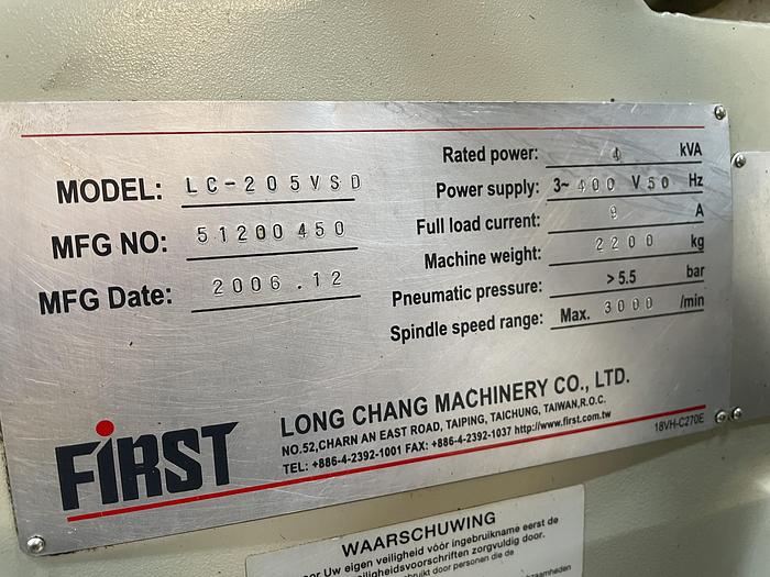 Gebruikt 2006 First LC 205 VSD