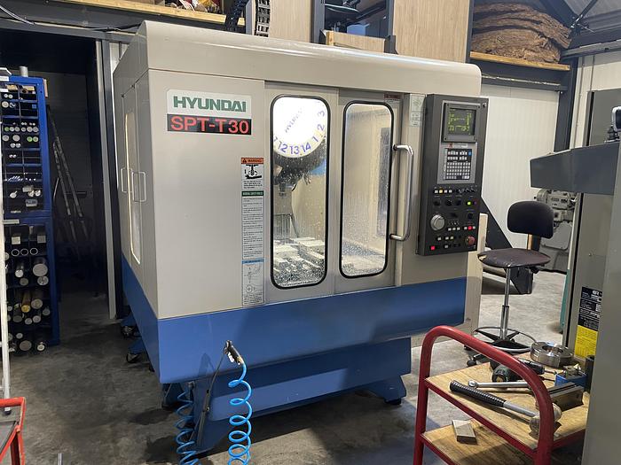 Gebruikt Hyundai SPT-T30