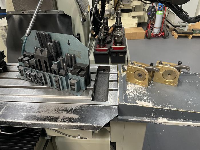 Gebruikt 2006 First LC 205 VSD