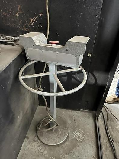 Gebruikt 1993 Amada Promecam ITS2 - 100/30 ITS2 - 100/30