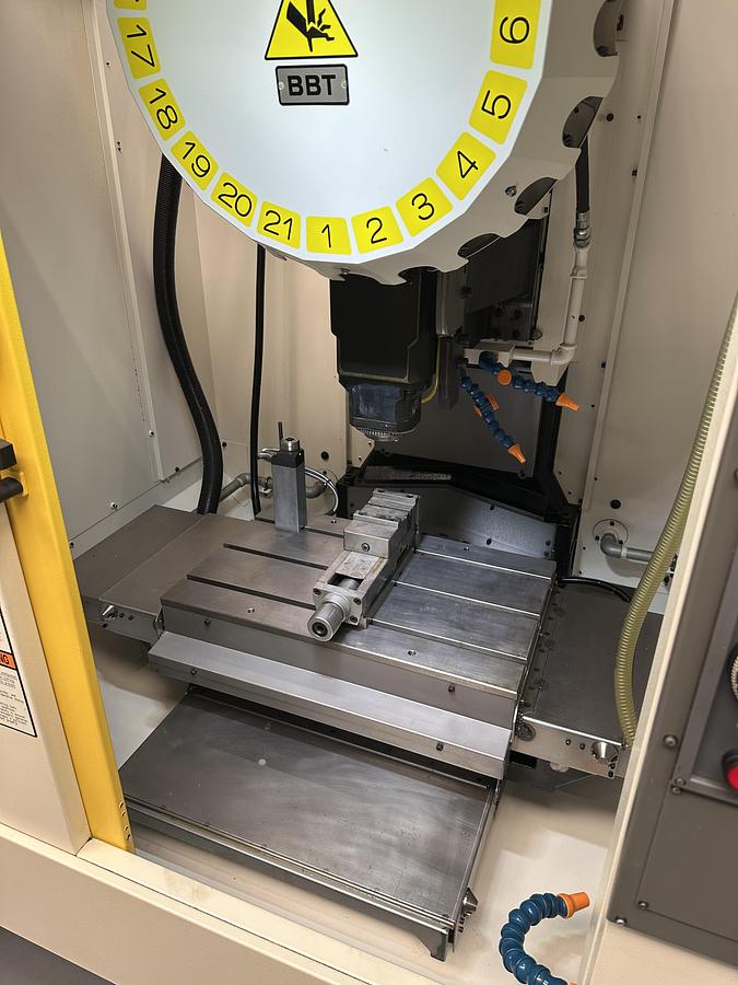 Gebruikt FANUC Robodrill D21MiA5