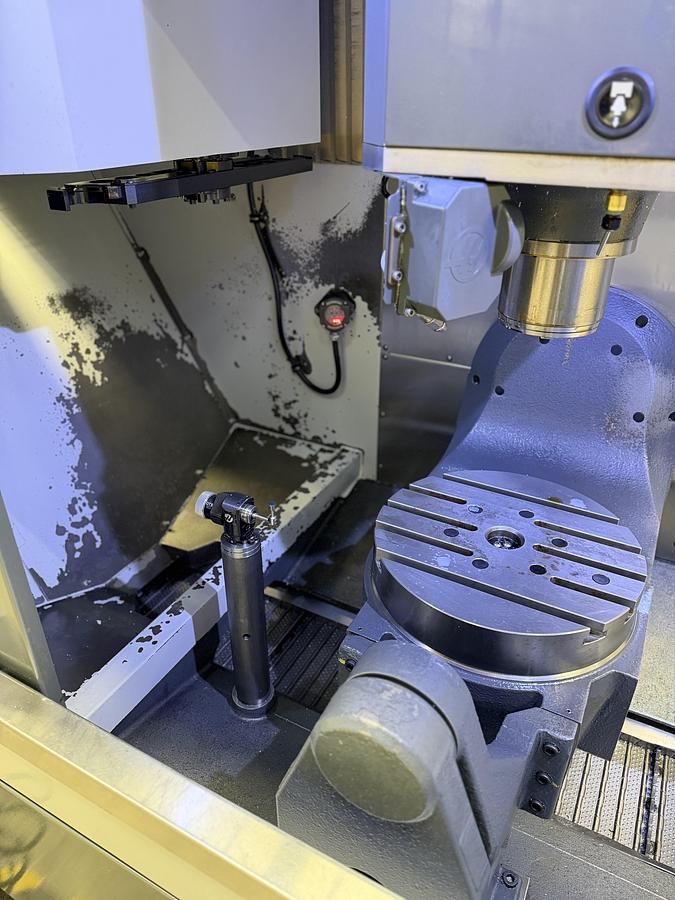 Gebruikt HAAS UMC-500SS