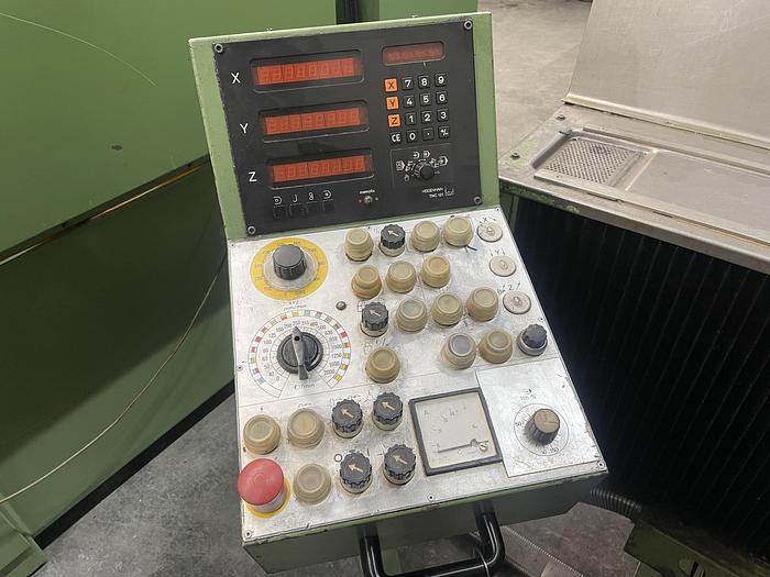 Gebruikt Maho MH-C 800