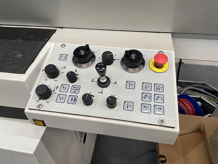 Gebruikt Jung JE-525