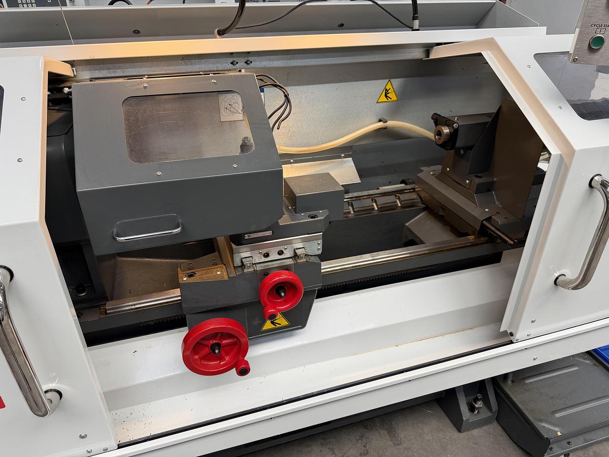Gebruikt HAAS TL-1
