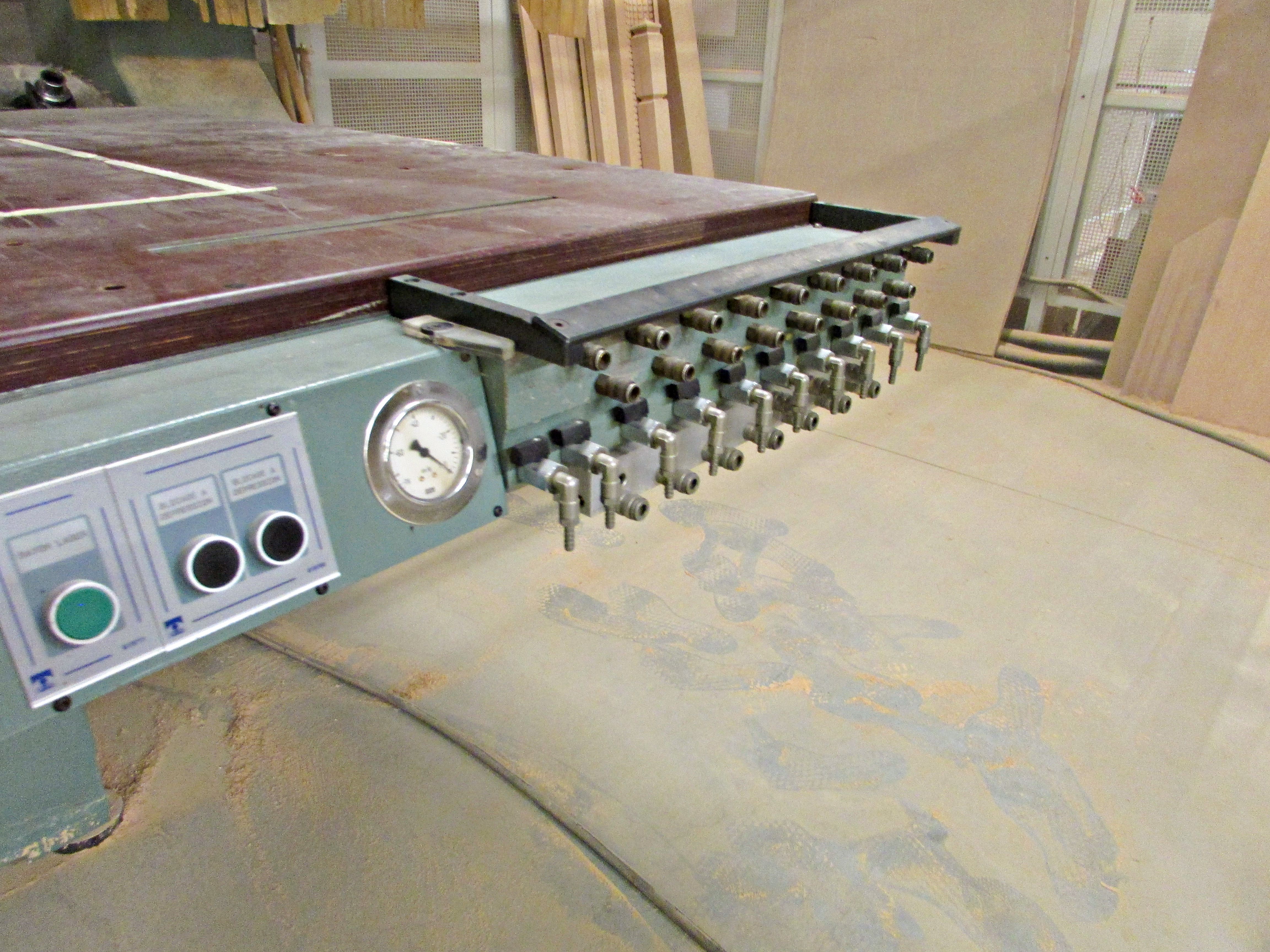 Used CMS NC PF 122 - 1996