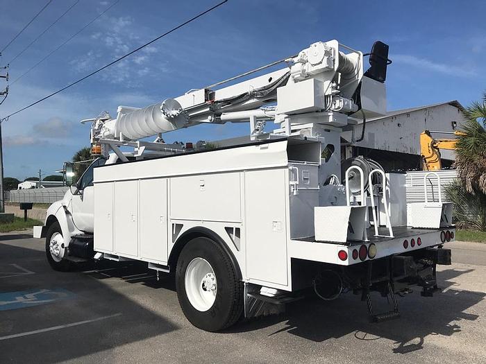 Used Terex Commander 4047 Digger Derrick on 2011 Ford F750 Utility Truck - 96711