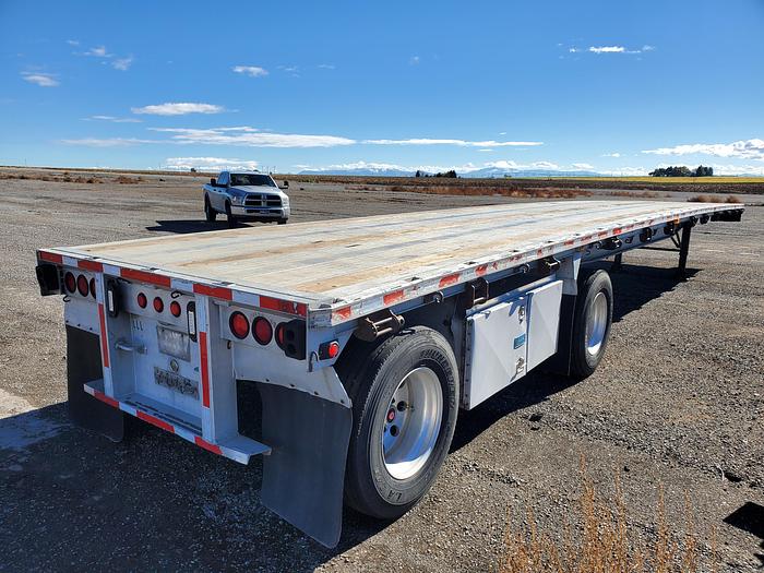 Used 2000 Ravens 48' x 96" Flatbed Trailer